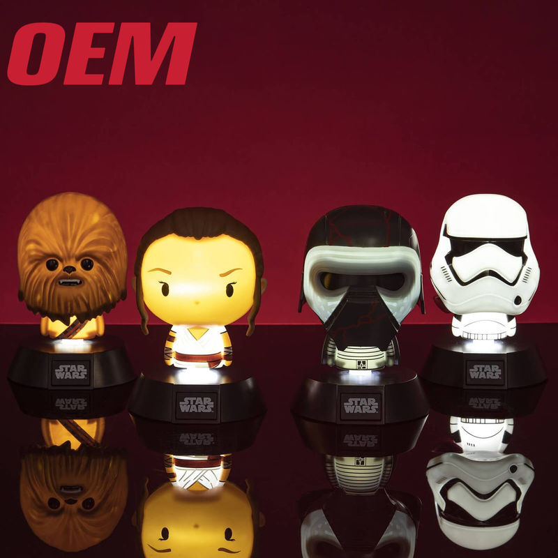 Zamówione oświetlenie LED zabawki Ome Film Character Toys Lamp Make Plastic Kids Toy Light With Music and Sound