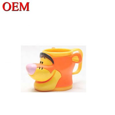 Niestandardowa Wysokość Jakość przyjazna dla środowiska 3D Figure Cup Ice Cute Cartoon Toy Cream Mug